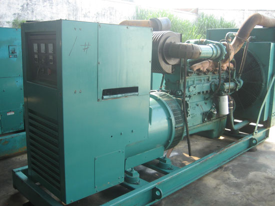 绥滨租赁发电机- 发电机碳刷磨损的原因是什么